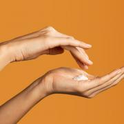 Miniatura - LIERAC PROTOCOLO LUMINOSIDAD VITAMINA C PURA EL SERUM (30ML)