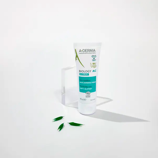 A-DERMA BIOLOGY AC GLOBAL CUIDADO MATIFICANTE ANTI-IMPERFECCIONES (40ml)