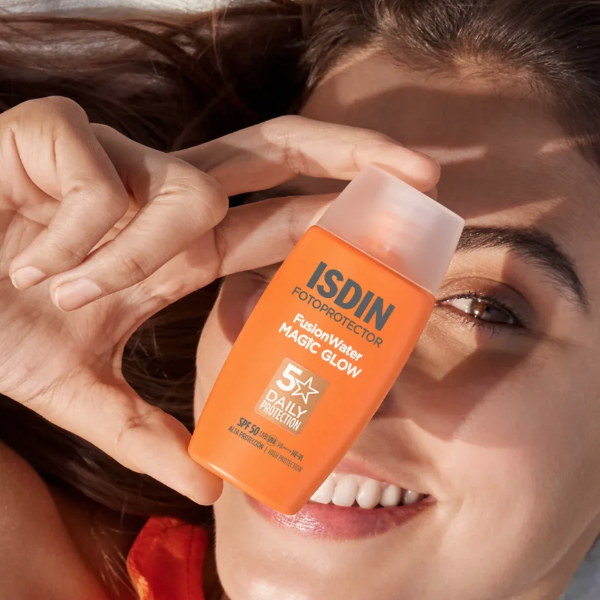 ISDIN FOTOPROTECTOR FUSION WATER MAGIC GLOW SPF 50 (50ML)