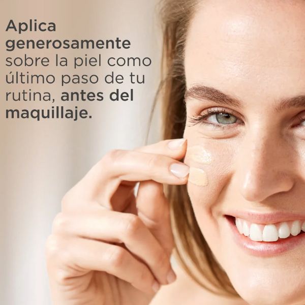 ISDIN FOTOPROTECTOR FUSIONWATER MAGIC LIGHT SPF50 (50ML)