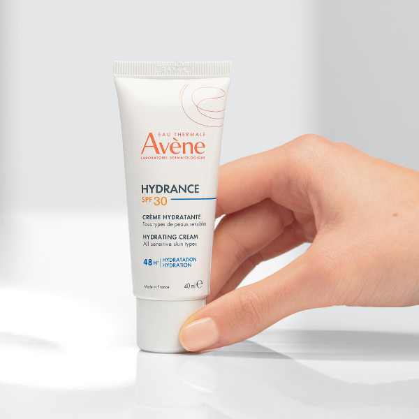 AVÈNE HYDRANCE UV EMULSION LIGERA HIDRATANTE SPF 30 (40ML)