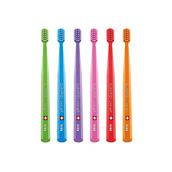 CURAPROX KIDS ULTRA SOFT cepillo dental  (4-12 AÑOS)