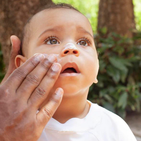 MUSTELA LECHE SOLAR MUY ALTA PROTECCION SPF50 (40ML)