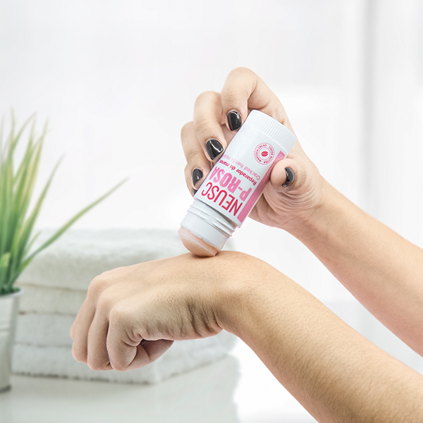 NEUSC P-ROSA STICK STICK DERMOPROTECTOR (24G)