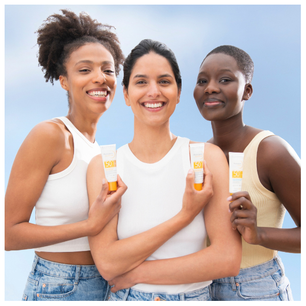 BIODERMA PHOTODERM MAX SPF50+ AQUAFLUIDE INVISIBLE  (40ml)