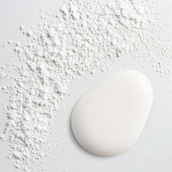 LIERAC SERUM POTENCIADOR DE LUMINOSIDAD LA BASE ECLAT VIT. C (30ML + 14 SOBRES)