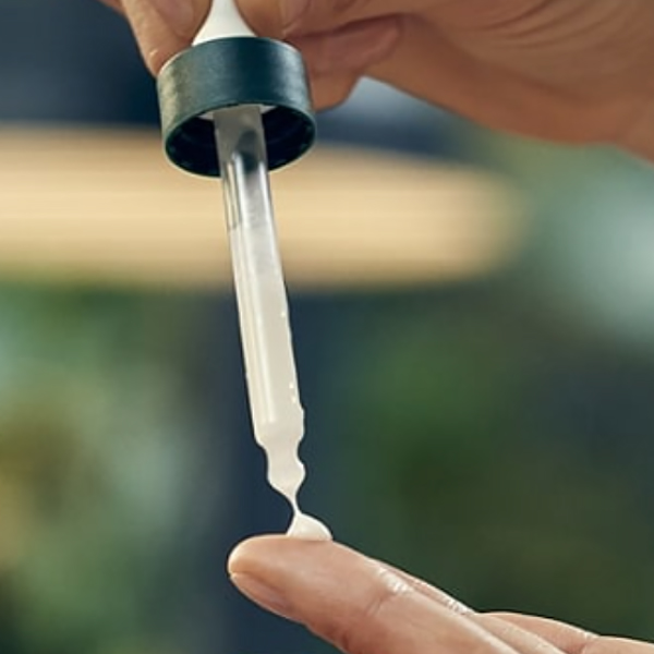 WELEDA Sérum Reafirmante de Granada y Péptidos de Maca (30ml)