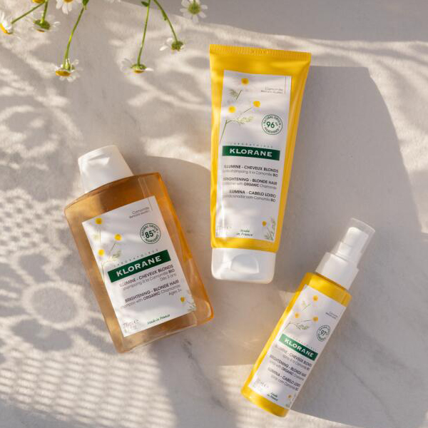 KLORANE SPRAY A LA CAMOMILA ILUMINA CABELLOS RUBIOS (100ML)
